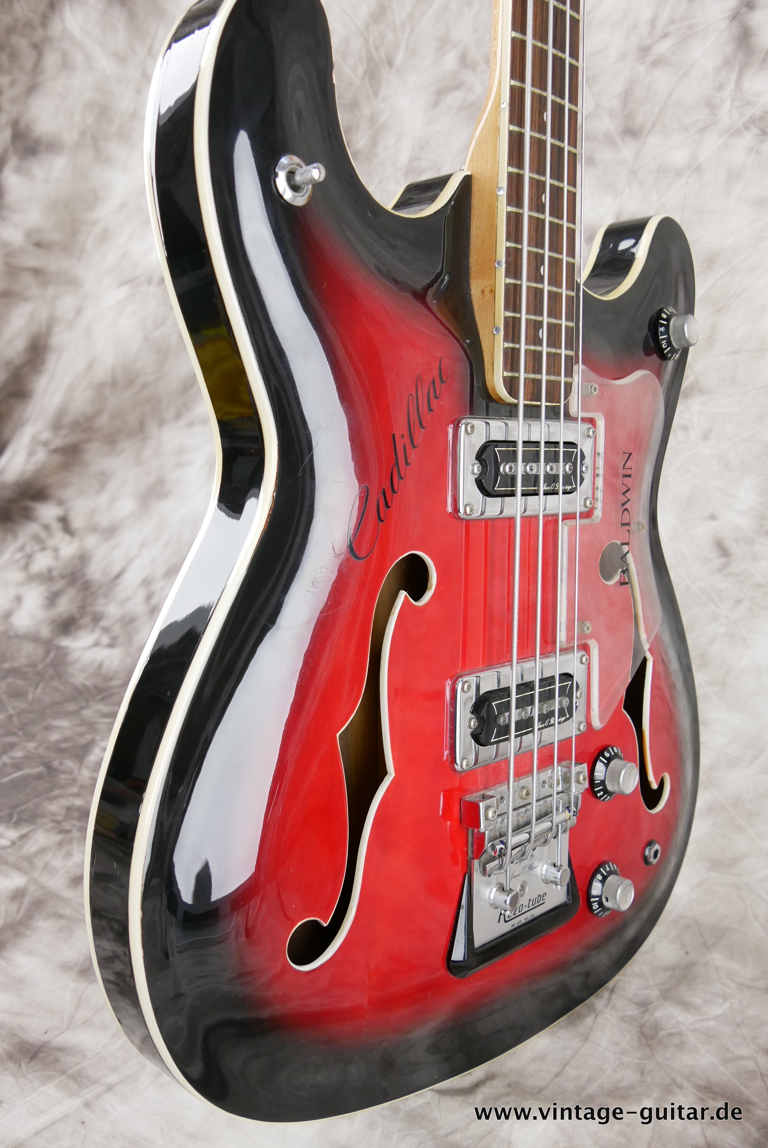 Burns-Baldwin-Vibraslim-Bass-1967-005.JPG