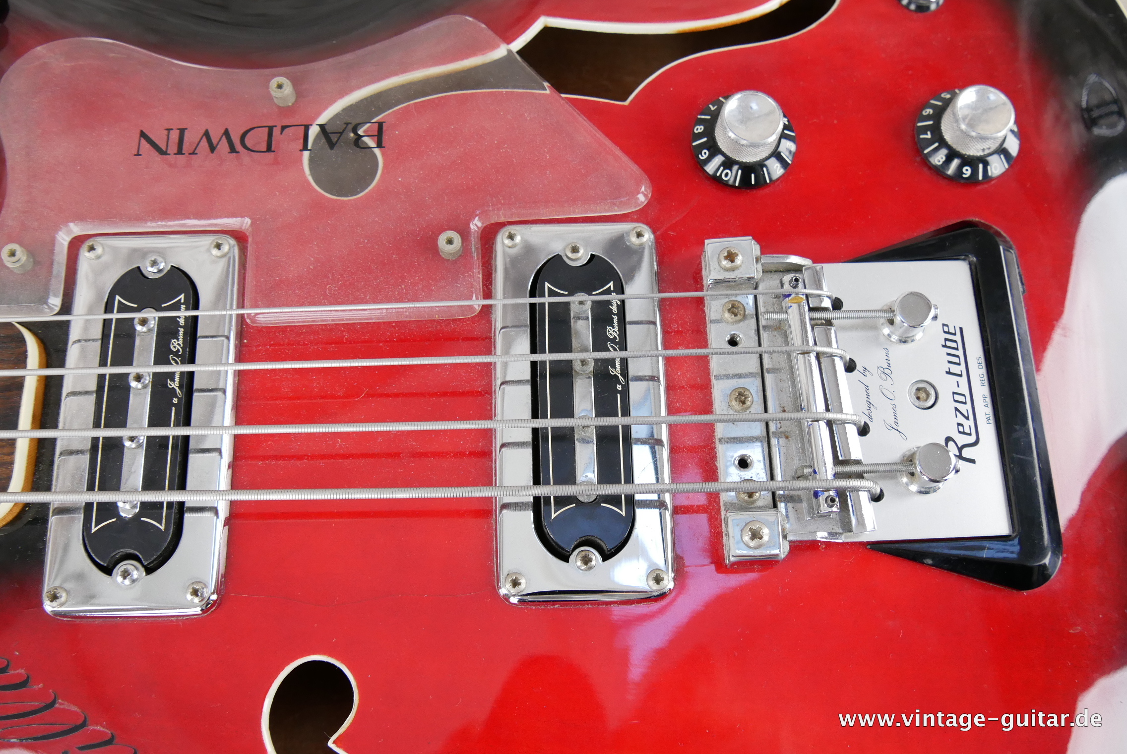 Burns-Baldwin-Vibraslim-Bass-1967-017.JPG