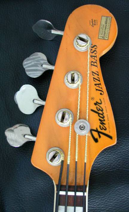 Fender-Jazz-Bass-73-sb-3.jpg