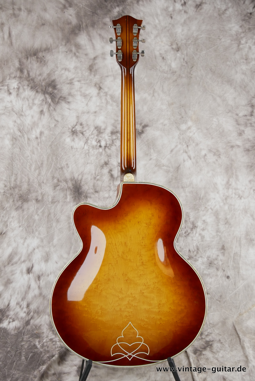 img/vintage/5202/Hofner_hoefner_committee_1960_1964_60s_rare_bird_version_germany_madeingermany_sunburst-002.JPG