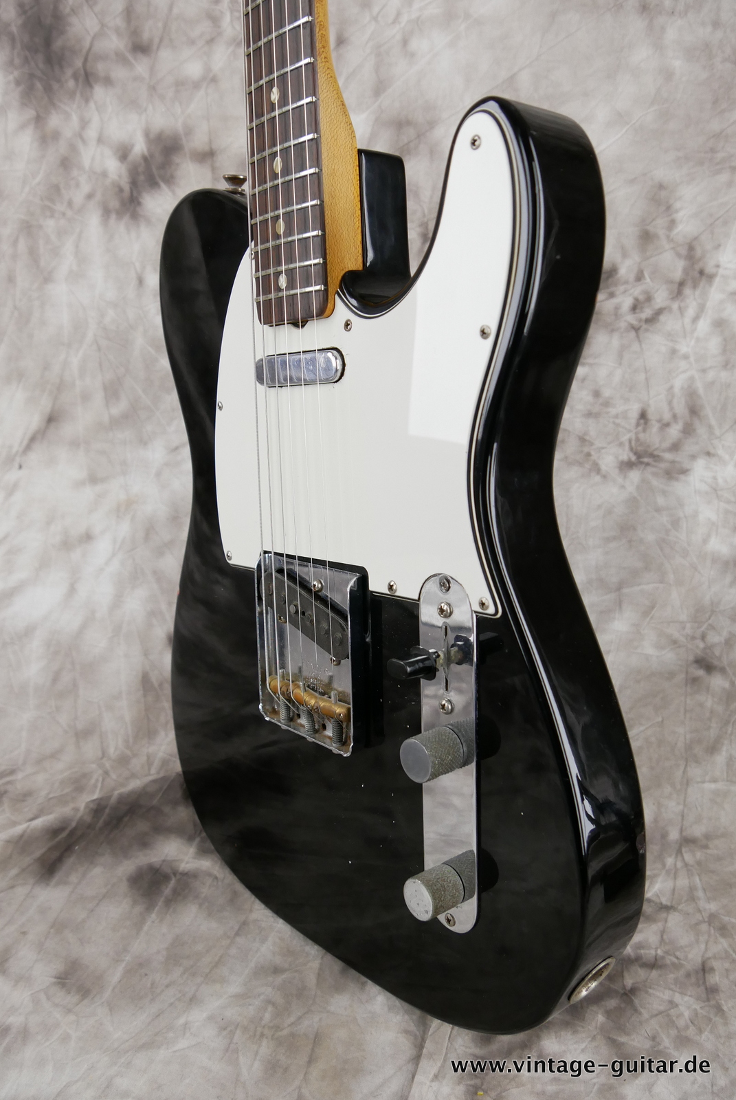 img/vintage/5206/Fender-Telecaster-1967-black-006.JPG