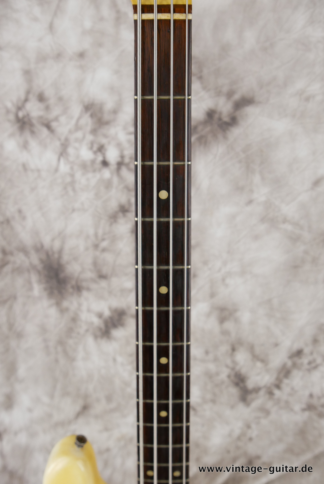 Fender-Jazz-Bass-1965-olympic-white-007.JPG