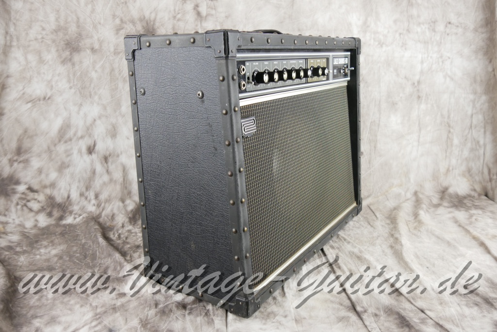 img/vintage/5210/Roland_Jazz_Chorus_60_black_1981-003.JPG