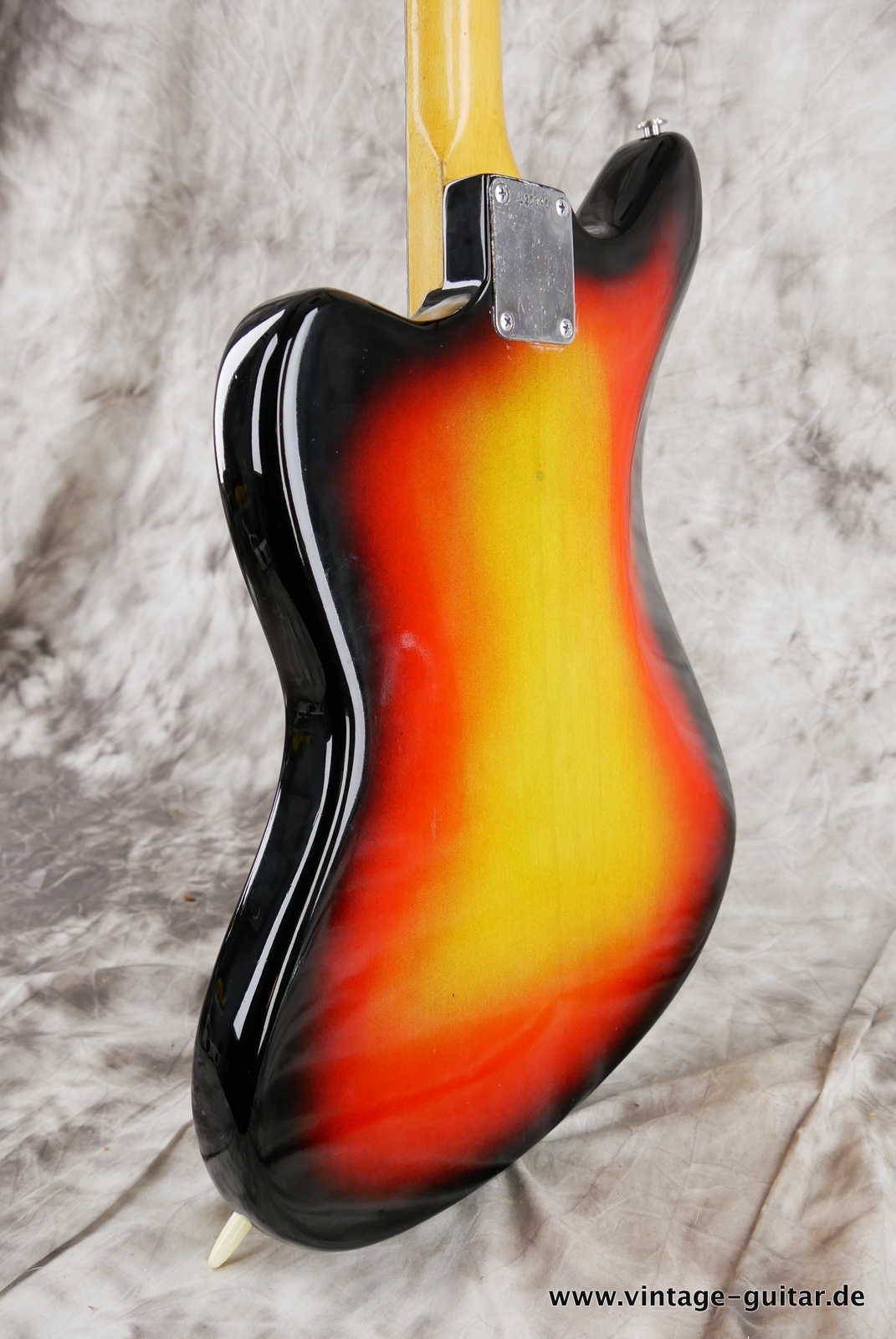 Fender-Jaguar-1964-sunburst-007.JPG