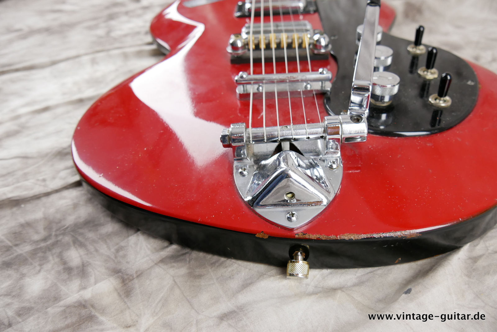 Gretsch-Astro-Jet-6216-1967-red-015.JPG