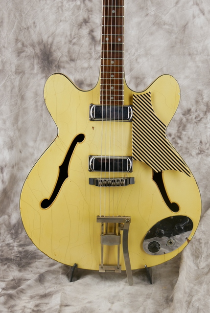 Framus_Fretjet_5_114_52_Germany_white_1962-003.JPG