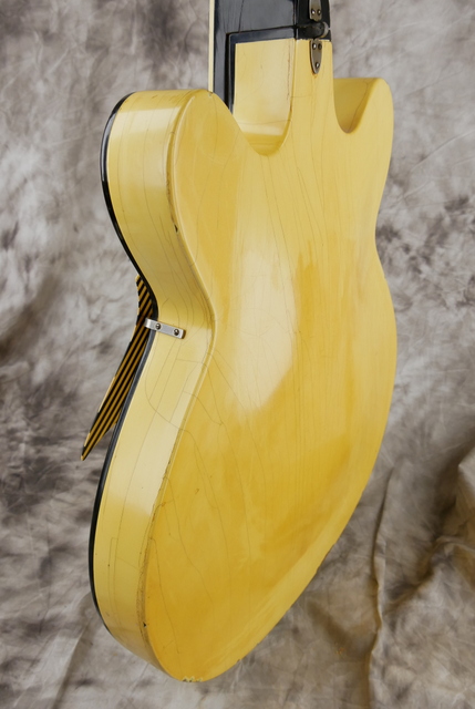 img/vintage/5239/Framus_Fretjet_5_114_52_Germany_white_1962-007.JPG