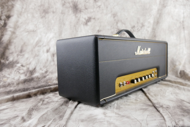 img/vintage/5241/Metropoulos_1968_Plexi_Replica_black_2000-003.JPG