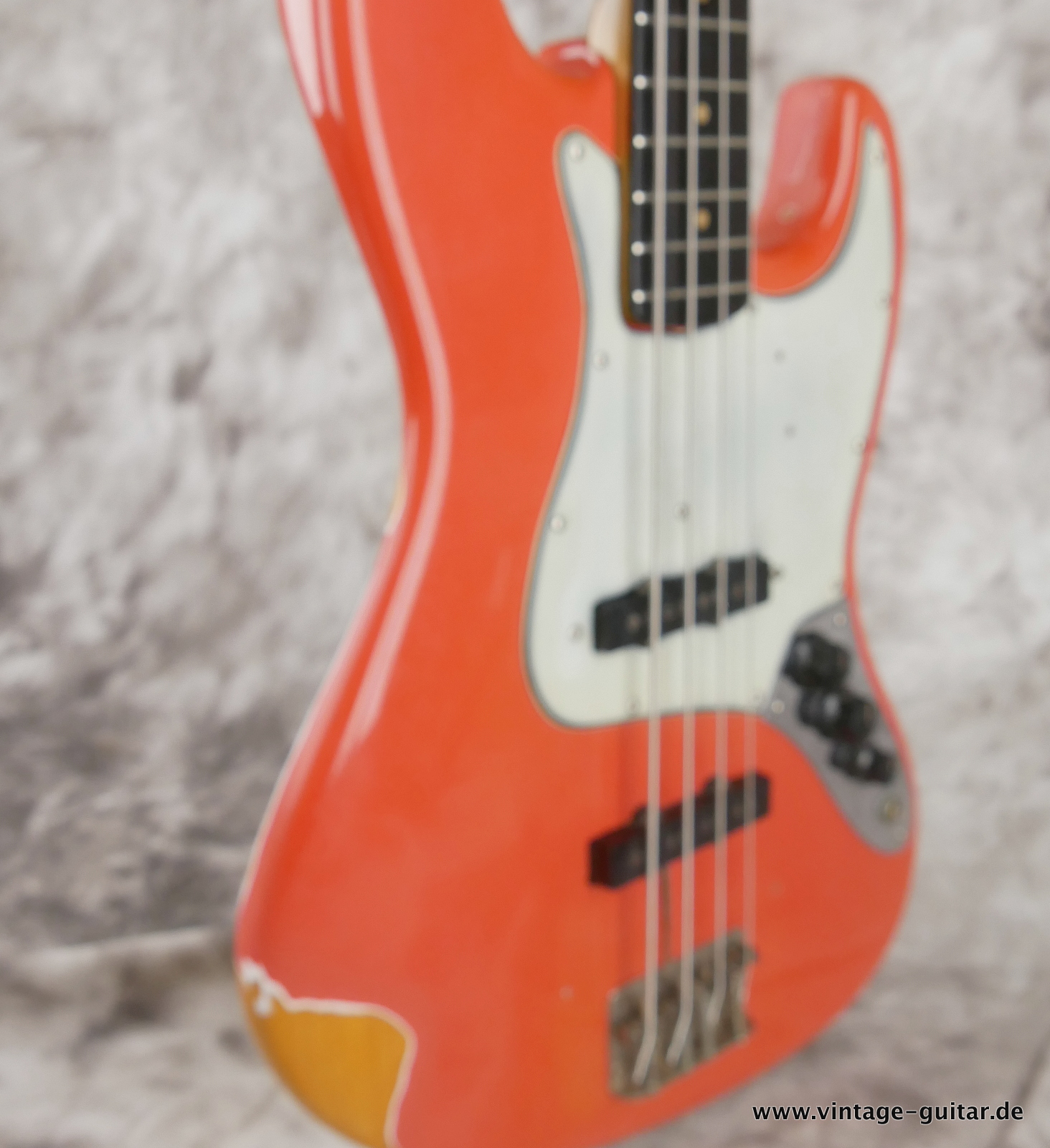 Fender-Jazz-Bass-1963-fiesta-red-1963-005.JPG