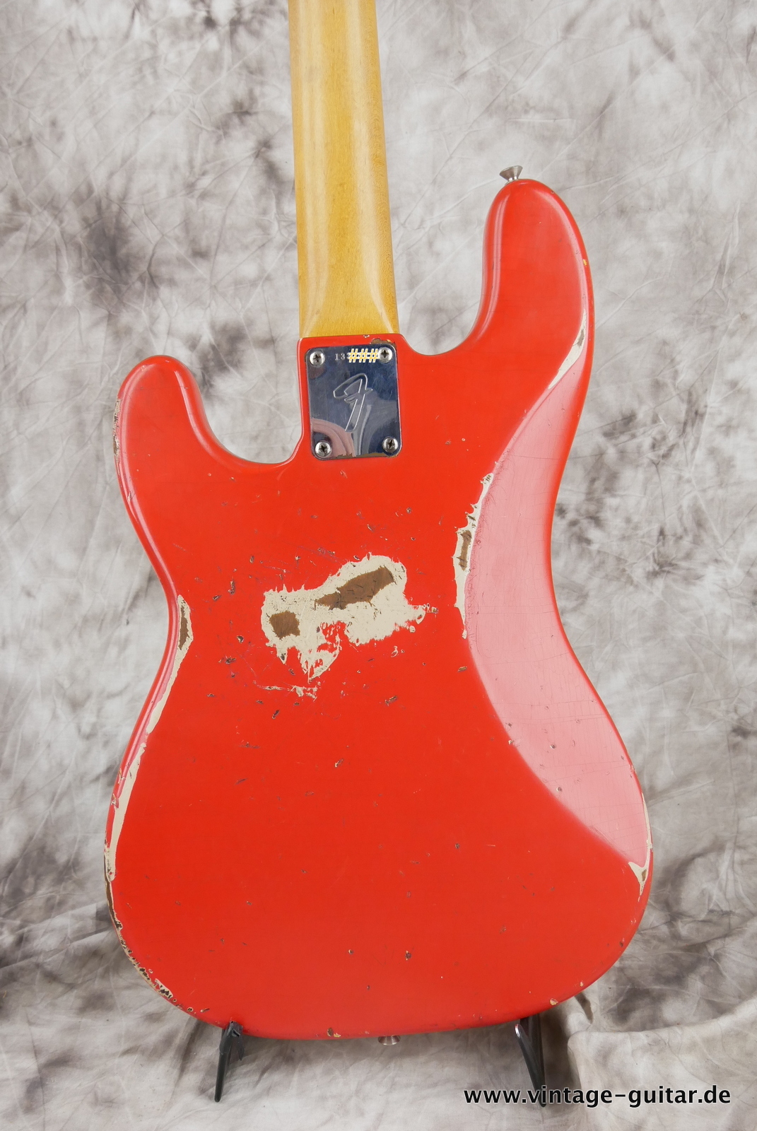 Fender-Precision-Bass-1965-fiesta-red-004.JPG
