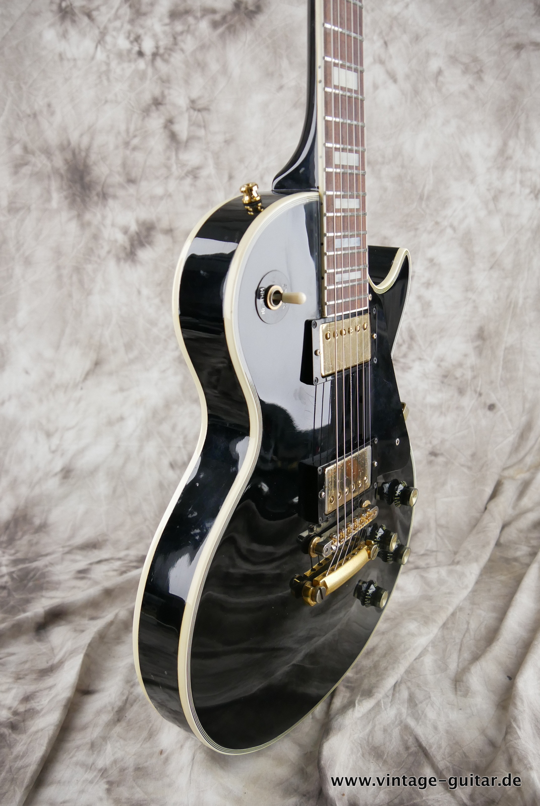 Greco-EG-500C-Les-Paul-Custom-1980-black-009.JPG