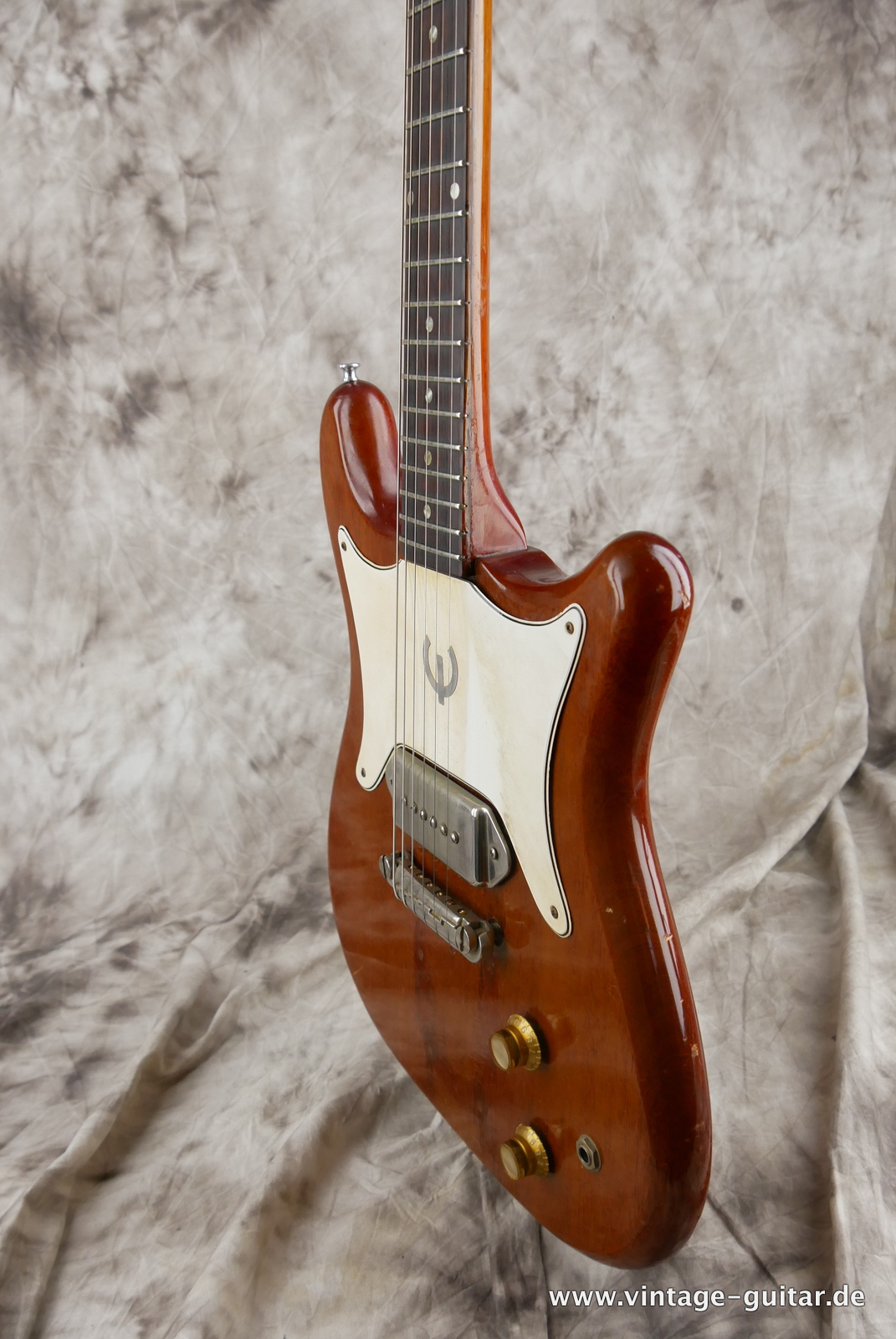 Epiphone-Coronet-1964-winered-010.JPG