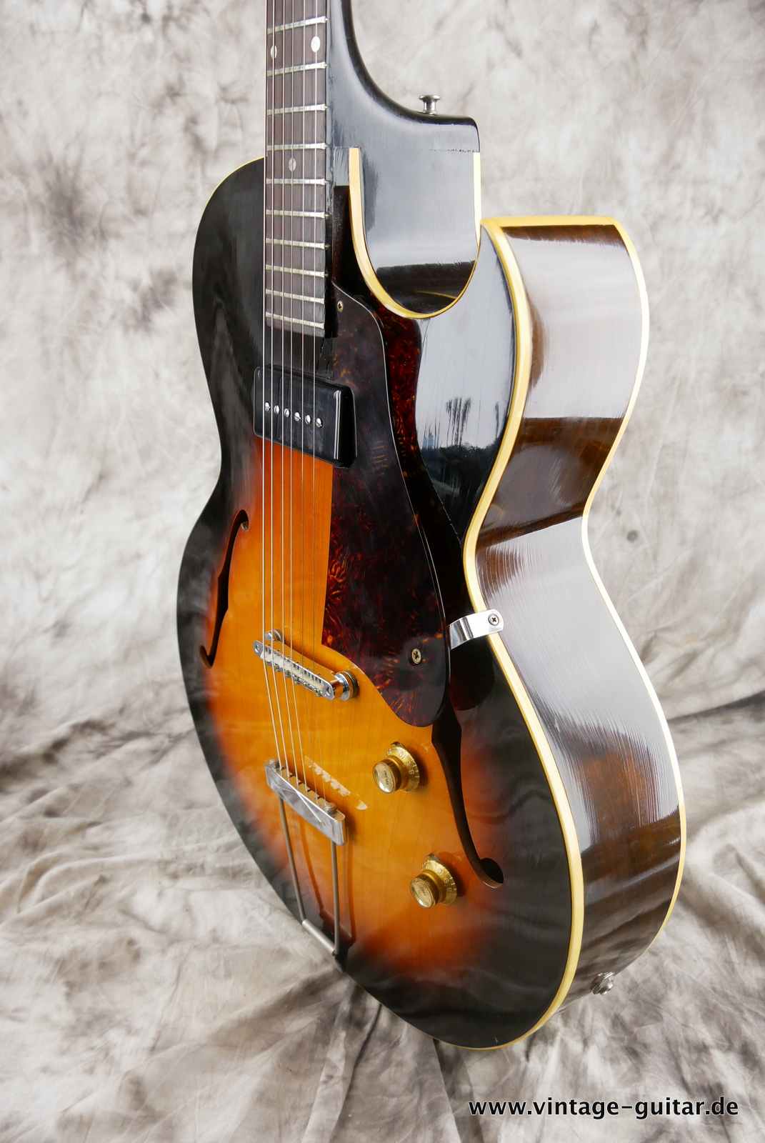 img/vintage/5254/Gibson-ES125C-1967-sunburst-010.JPG