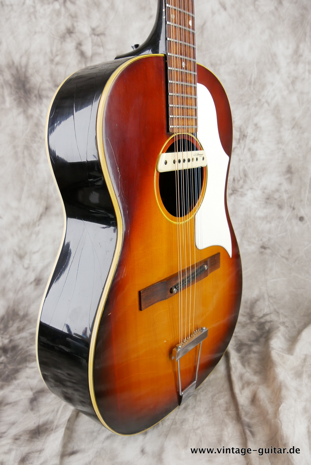 Gibson-B-25-12-string-1967-sunburst-010.JPG