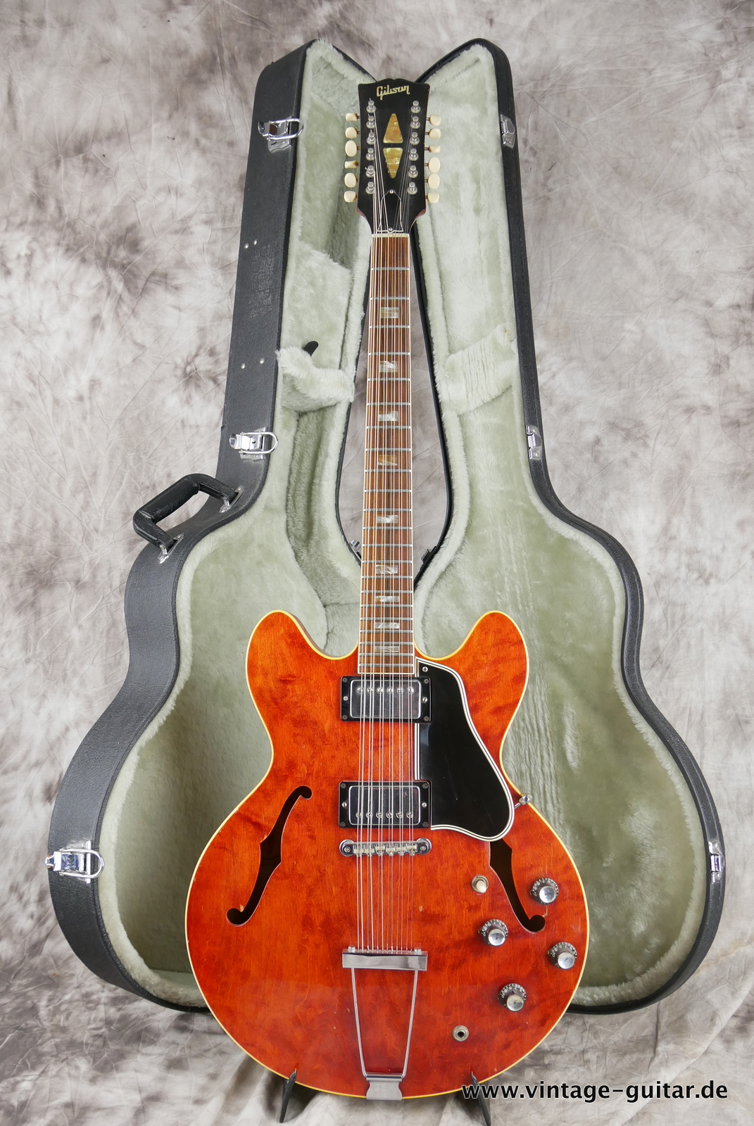 img/vintage/5275/Gibson-ES-335-TD-12-String-1966-cherry-023.JPG