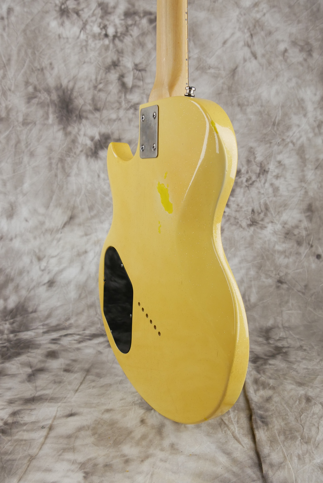 img/vintage/5278/Gibson_L6S_Deluxe_USA_champagner_sparkle_1975-008.JPG