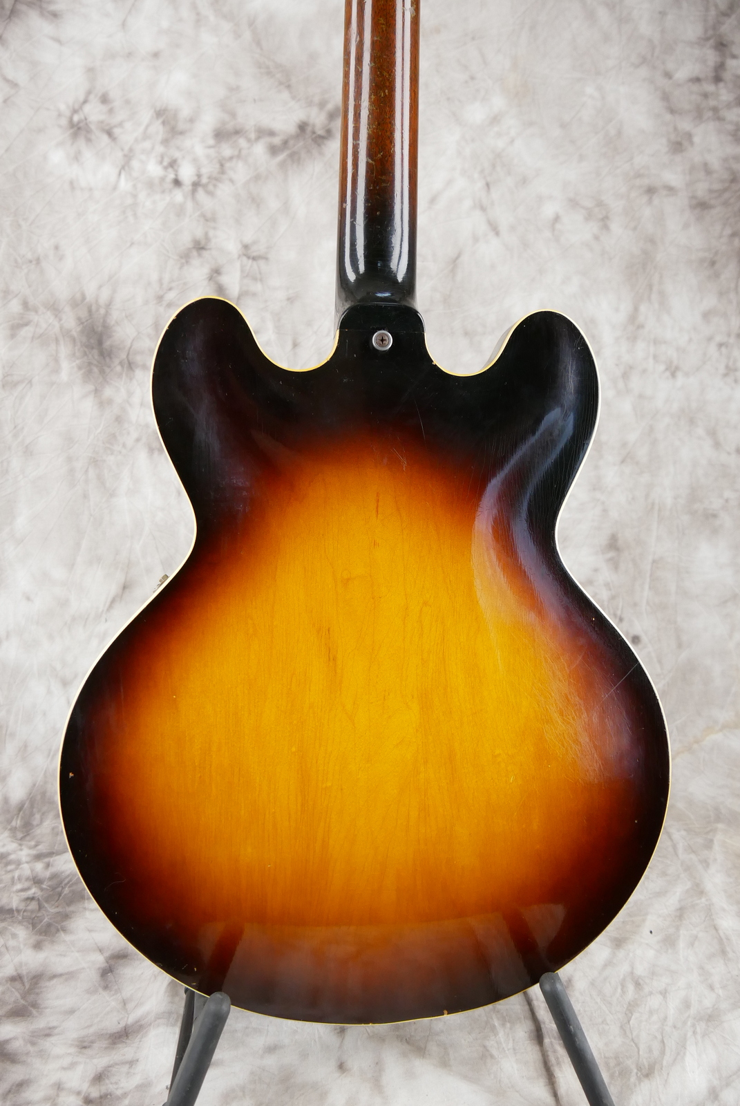 Gibson_EB_2_first_year_sunburst_1958-004.JPG