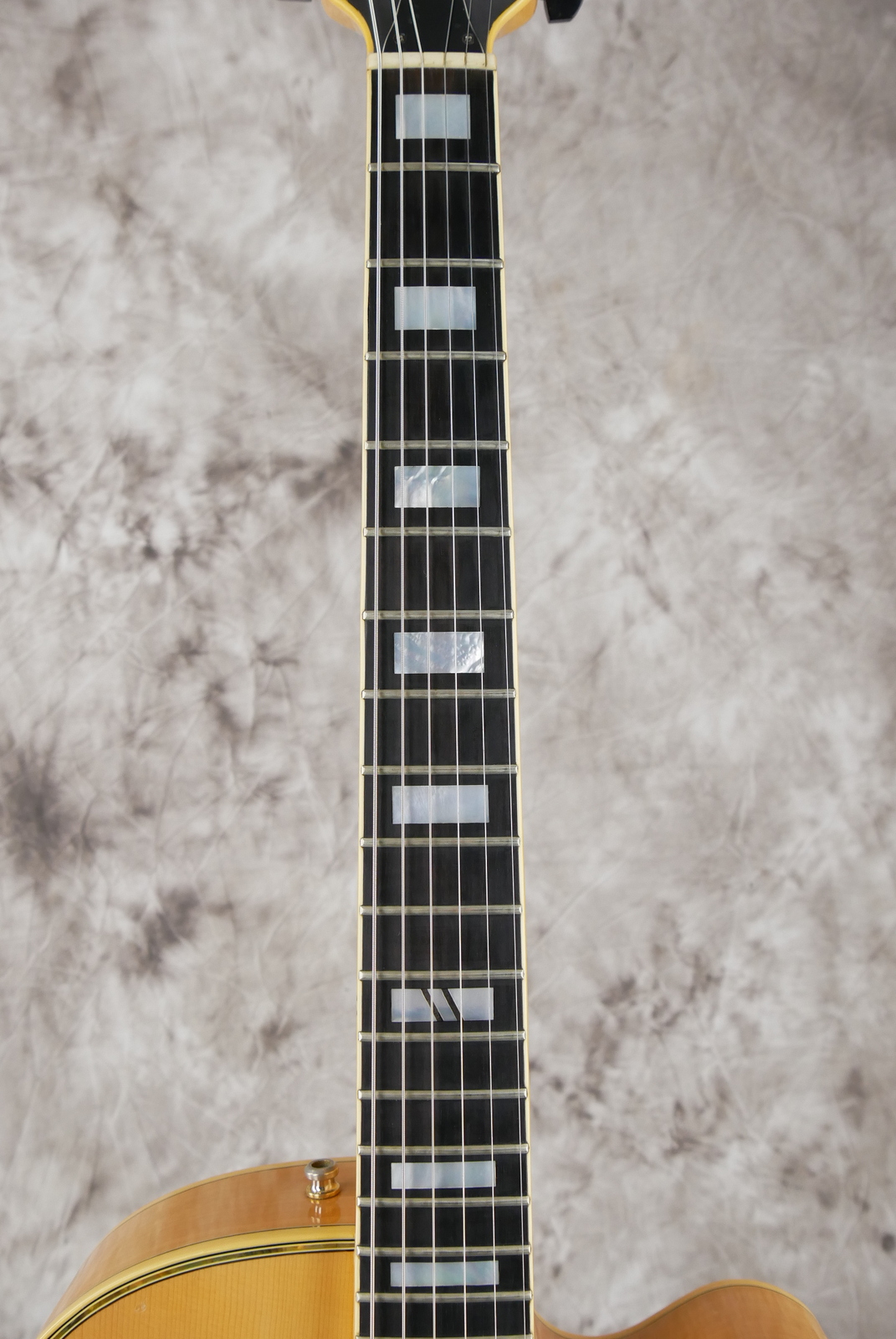 img/vintage/5293/Hofner_Jazzica_Special_Germany_natural_2001-011.JPG