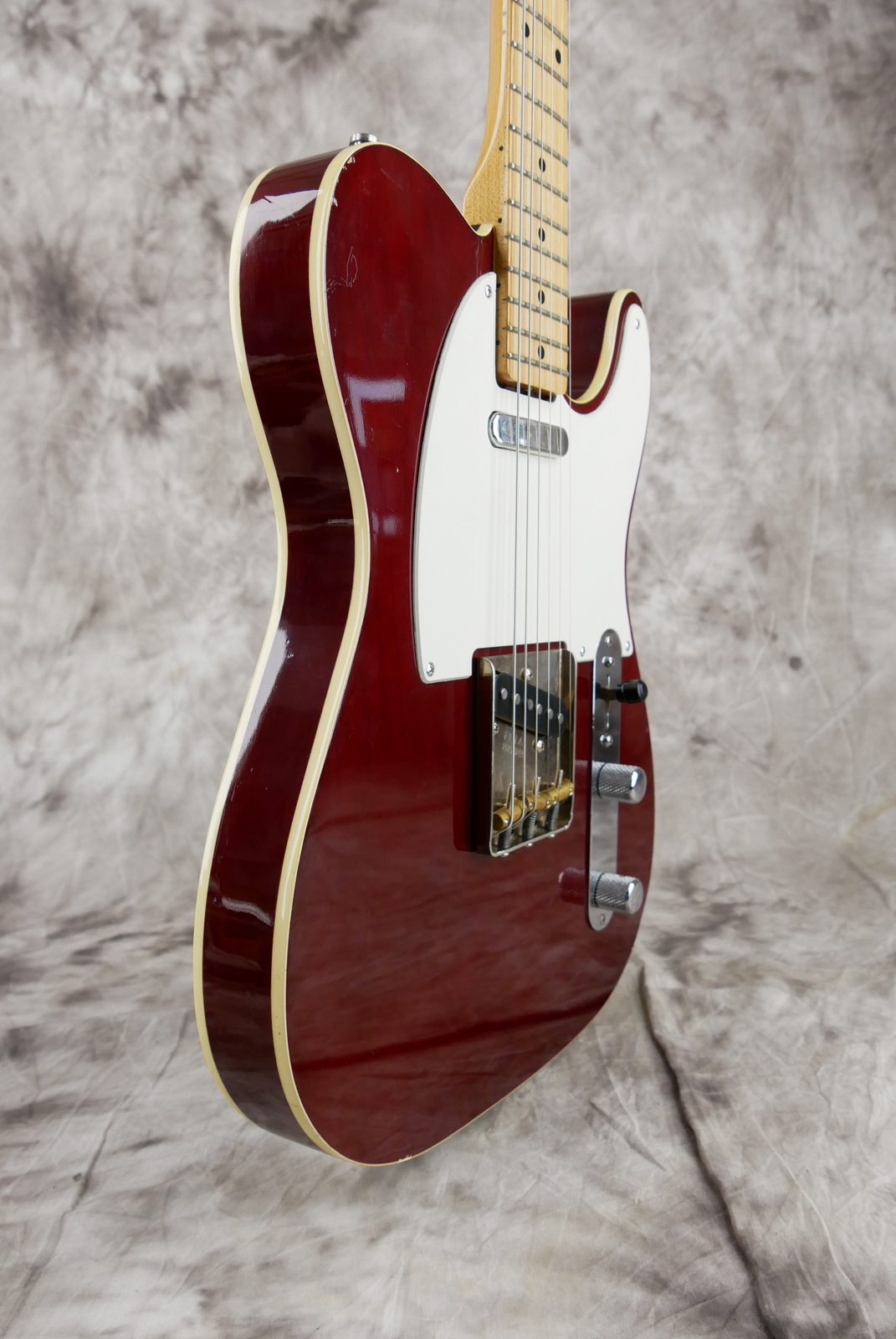 Tokai_TE_70_Brezzysound_Japan_wine_red_1982-005.JPG