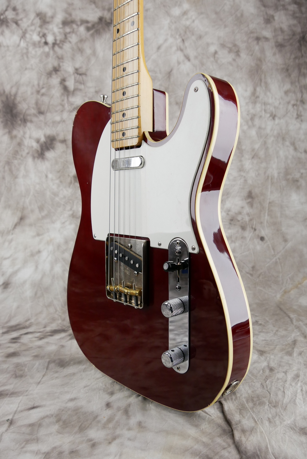 Tokai_TE_70_Brezzysound_Japan_wine_red_1982-006.JPG