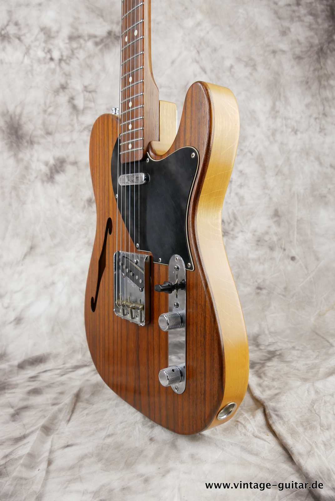 Fender_Telecaster_Thinline_Custom_shop_rosewood_1994_3,10kg_of25_tweed_case-010.JPG
