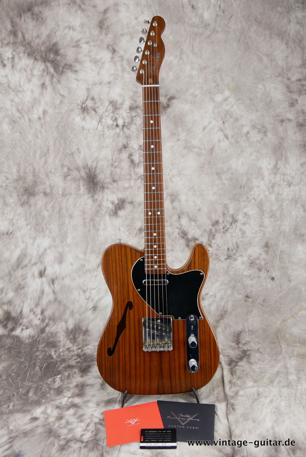 Fender_Telecaster_Thinline_Custom_shop_rosewood_1994_3,10kg_of25_tweed_case-015.JPG