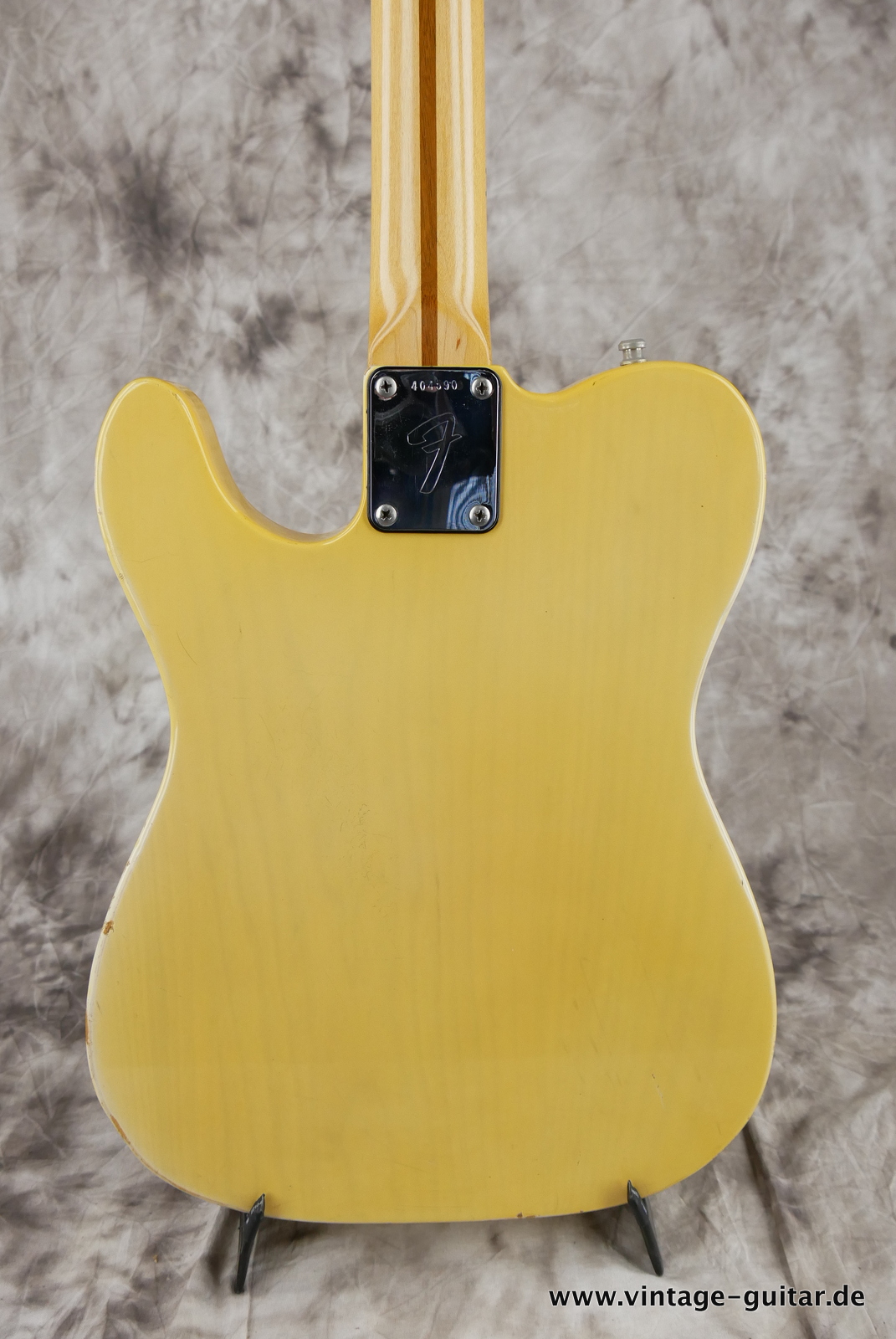 img/vintage/5299/Fender_Telecaster_Bigsby_5_way_switch_1973_blonde_4,2kg-004.JPG