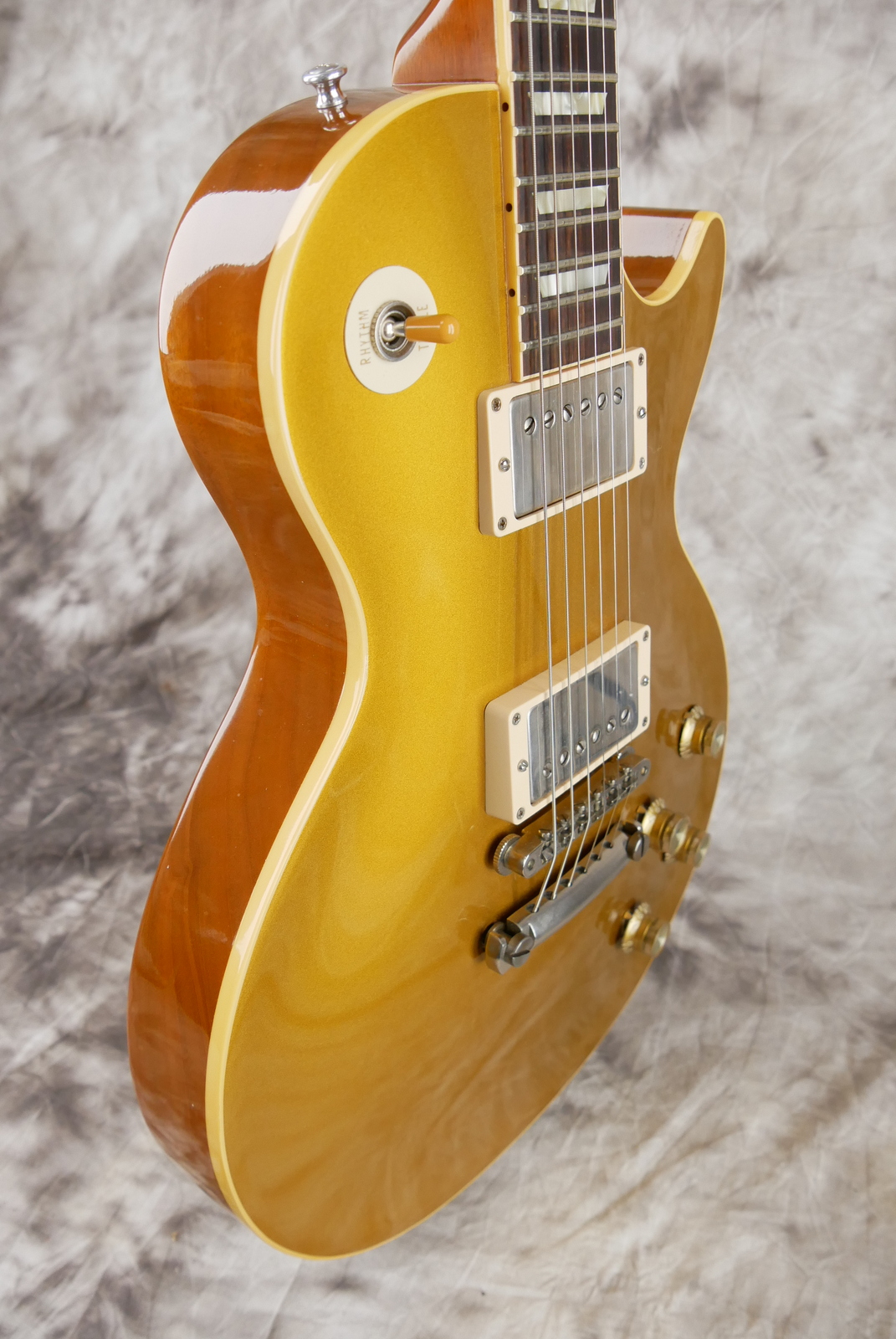 Gibson_Les_Paul_LPR7_Lee_Roy_Parnell_Custom_Shop_Goldtop_2010-005.JPG