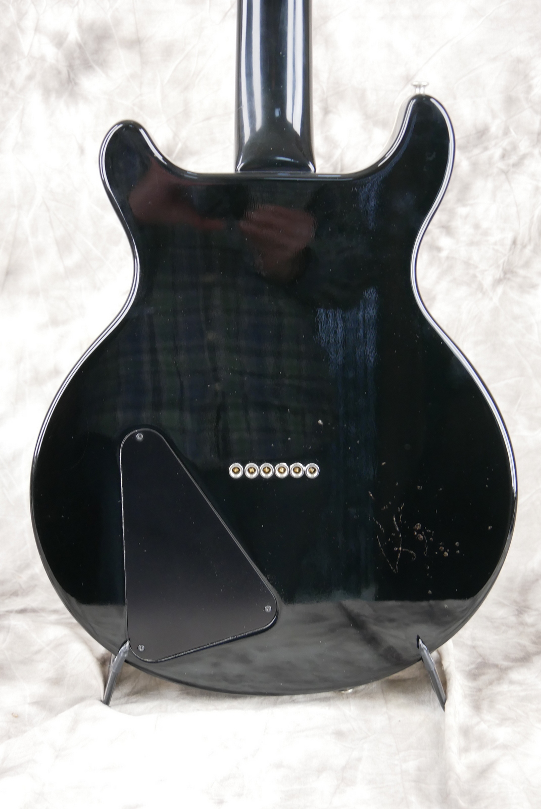 img/vintage/5312/Hamer_Sunburst_USA_Tom_Holmes_black_1979-004.JPG
