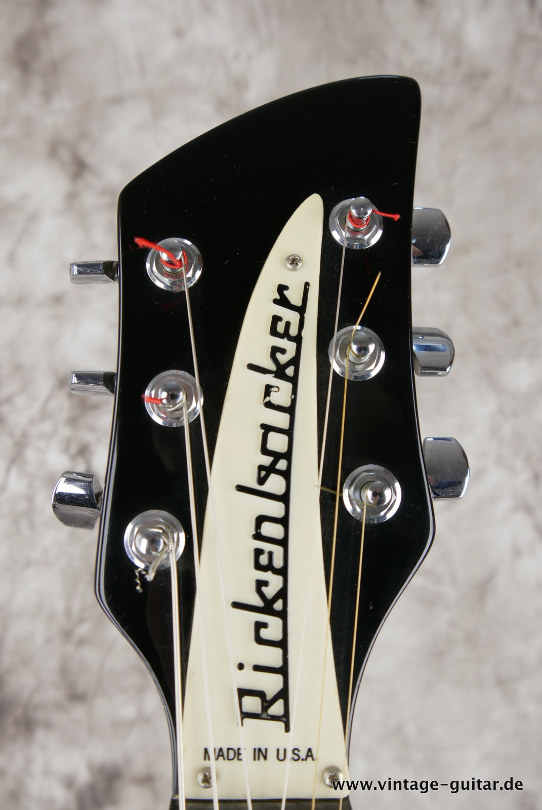 Rickenbacker_350SH_Suanna_Hoff_Hoffs_signature_limited_editiom_1989_jetglo_checkered_binding-029.JPG