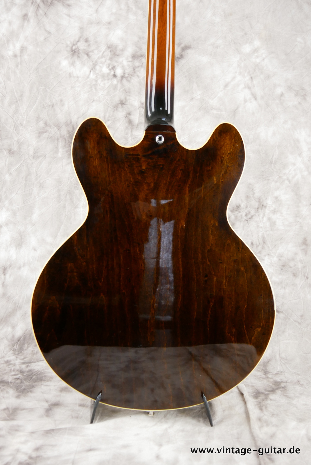 img/vintage/5318/Epiphone_Casino_Revolution_John_Lennon_1965_sunburst_limited_edition_1999-004.JPG