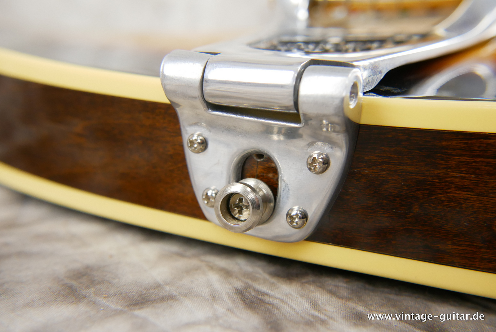 img/vintage/5318/Epiphone_Casino_Revolution_John_Lennon_1965_sunburst_limited_edition_1999-020.JPG