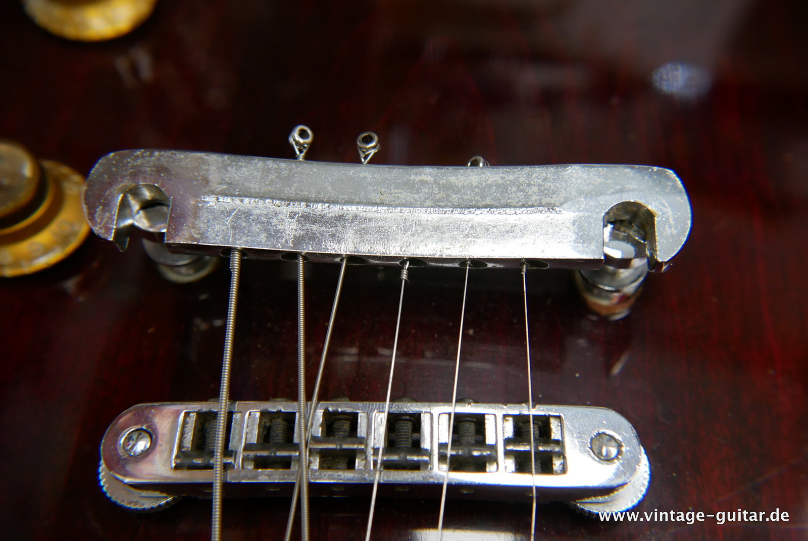 img/vintage/5319/Gibson-Les-Paul-Deluxe-1976-winered-018.JPG