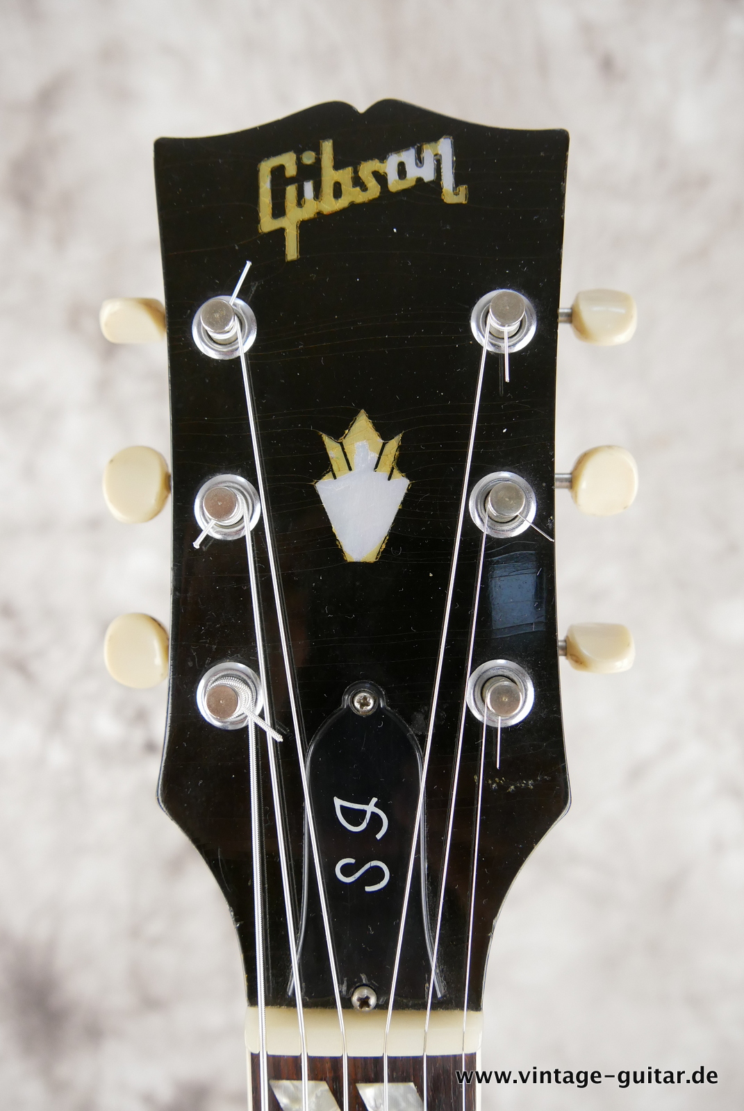 Gibson-SJ-1968-sunburst-003.JPG