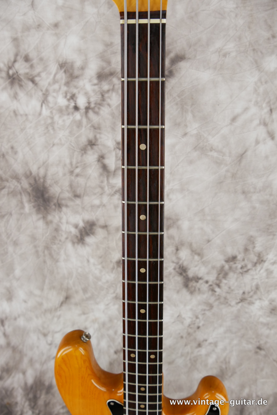 fender-precision-bass-1973-natural-005.JPG