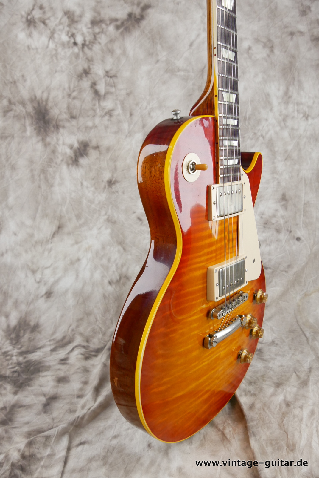 Gibson-Les-Paul-1959-CC30A-Gabby-2014-appraisel-burst-009.JPG