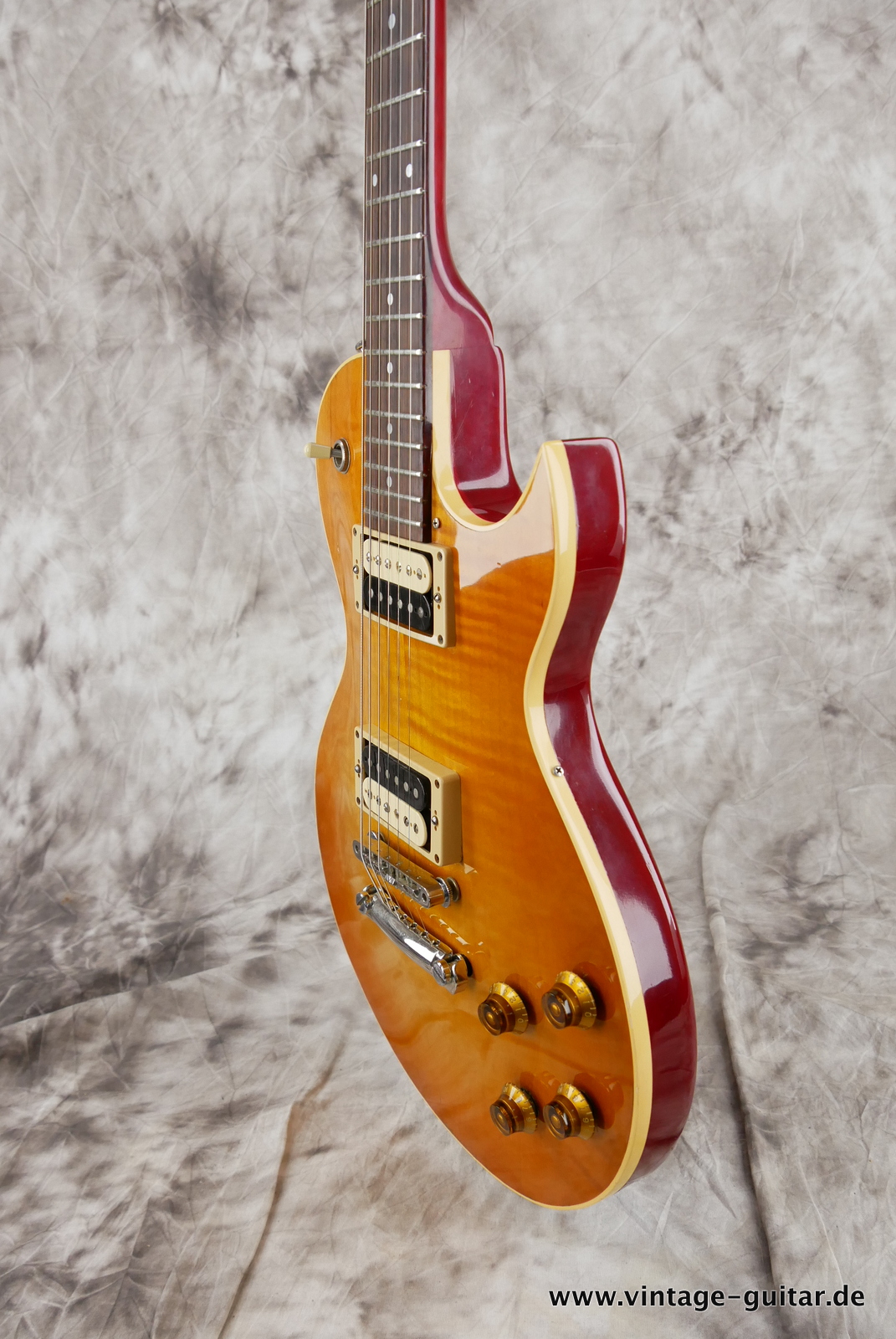 Heritage-H-140-1994-sunburst-010.JPG