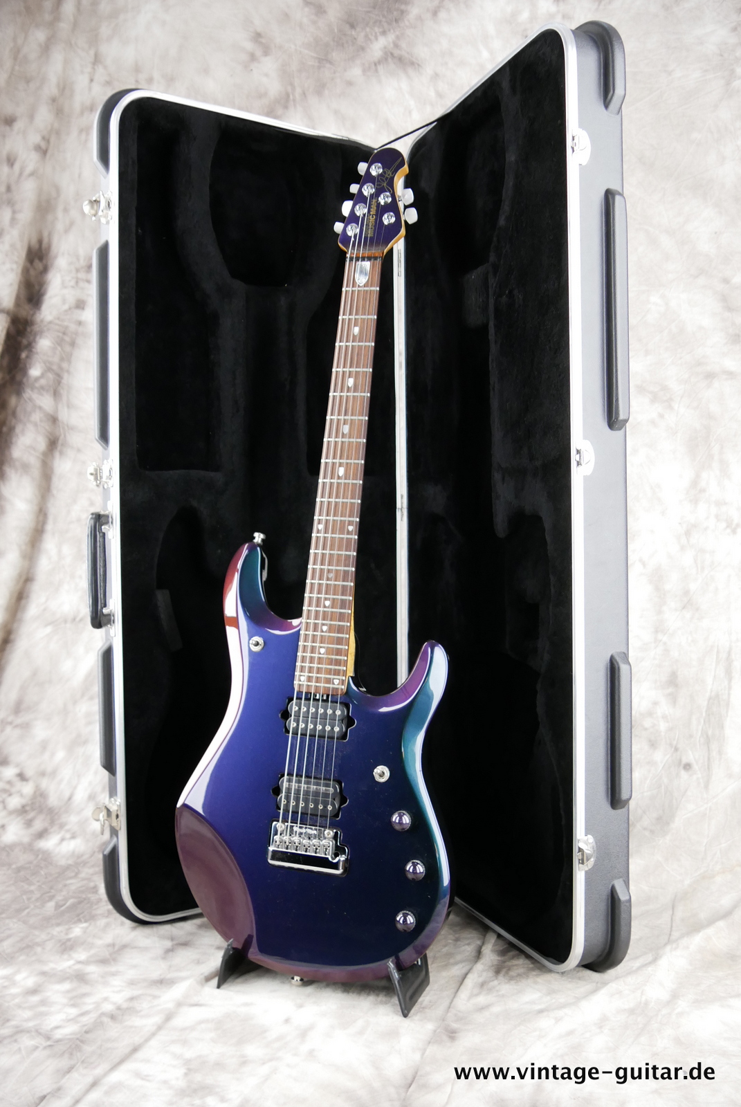 Musicman-John-Petrucci-JP-6-mystic-dream-020.JPG