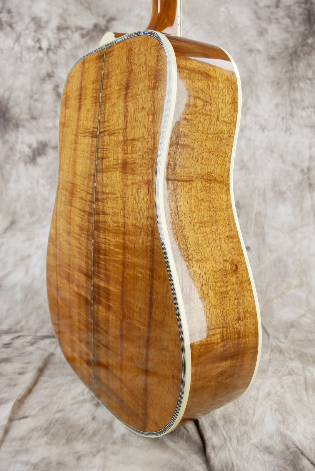 Gibson_Hummingbird_Koa_2021_natural_nearmint_USA_custom_shop-012.JPG