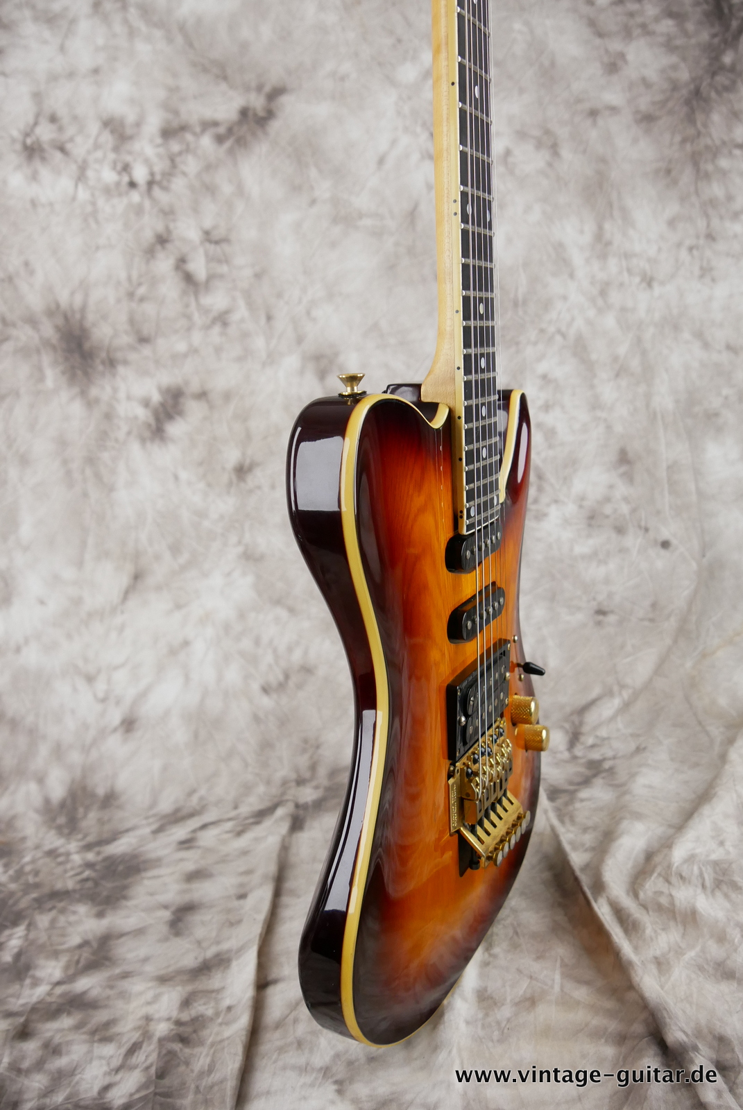 Samick-SMX-1-1993-sunburst-009.JPG