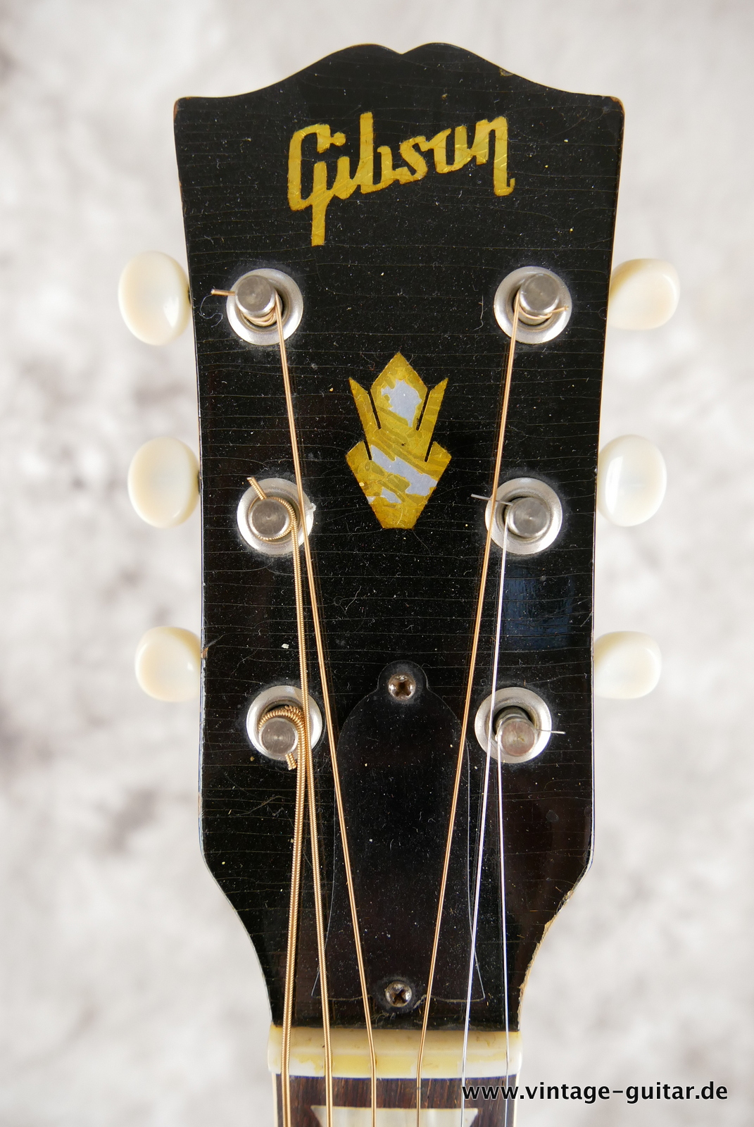 Gibson-CF-100-1950-sunburst-003.JPG