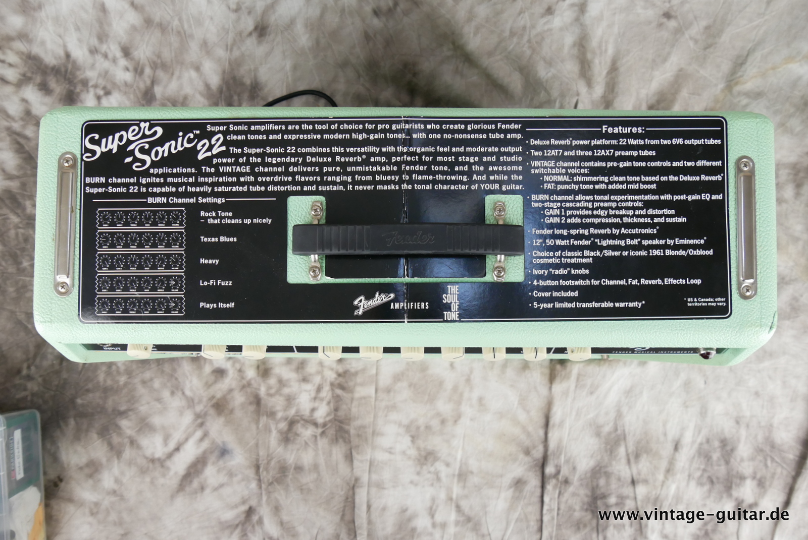 img/vintage/5362/Fender_Super-Sonic_22_FSR_linited_edition_surf-green_surf_green_2014-013.JPG