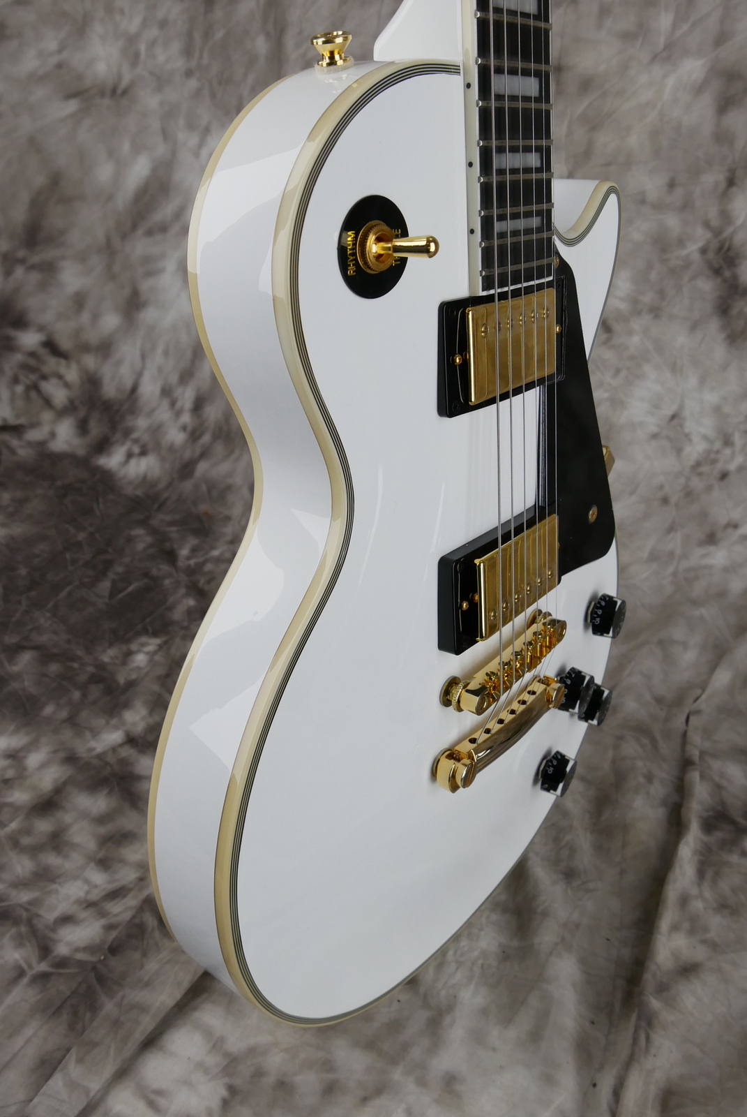 Epiphone_Les_Paul_Custom_white_China_2020-005.JPG