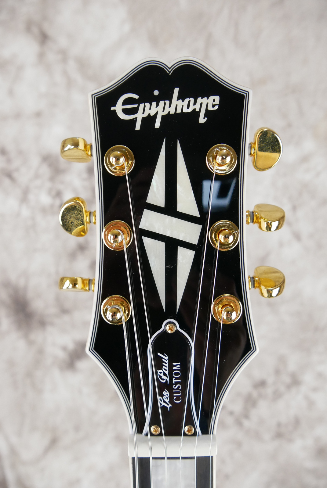 Epiphone_Les_Paul_Custom_white_China_2020-009.JPG