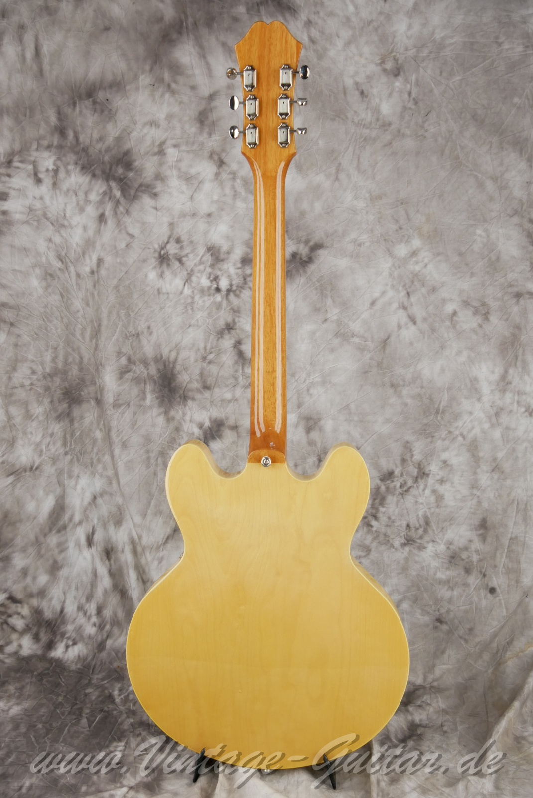 Epiphone_Casino_natural_China_2020-002.jpg