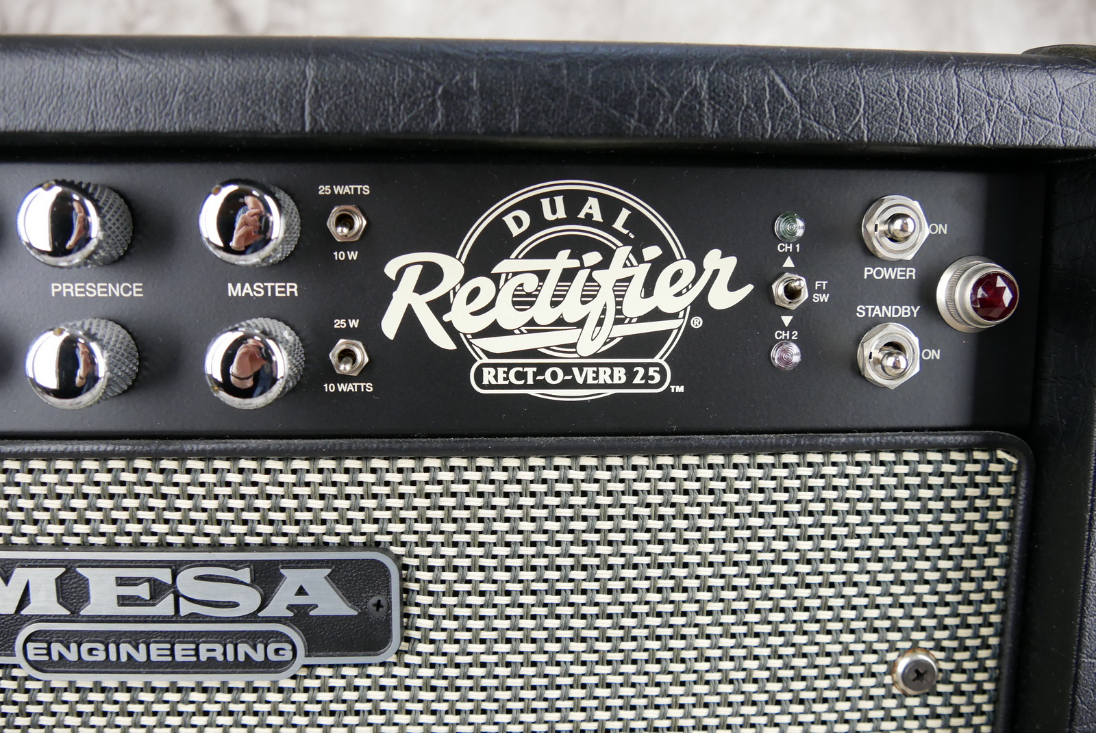img/vintage/5366/Mesa_Boogie_Rect_O_Verb_25_black_2013-006.JPG