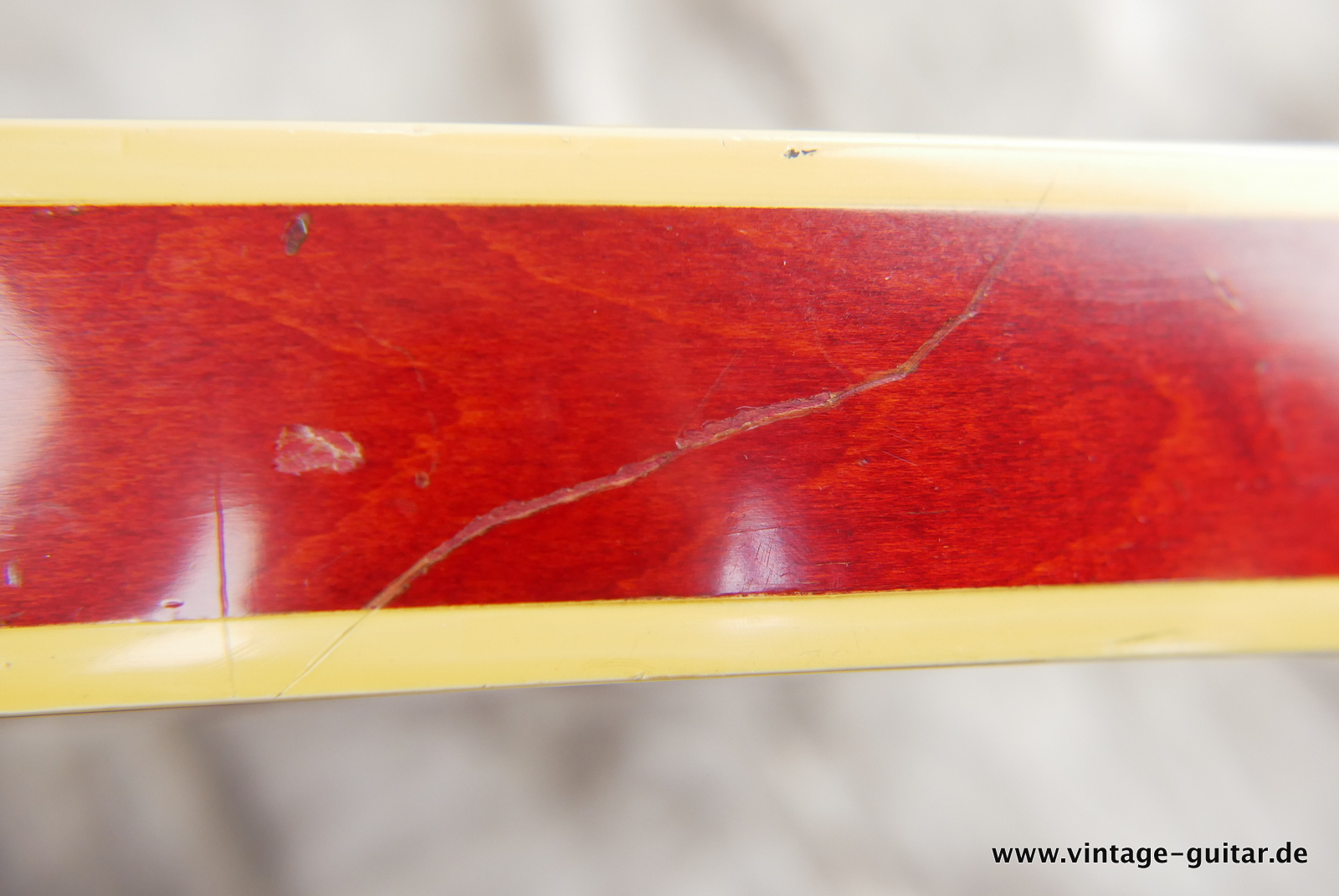 Gibson_ES_335_cherry_1962_pafs_abebridge-015.JPG