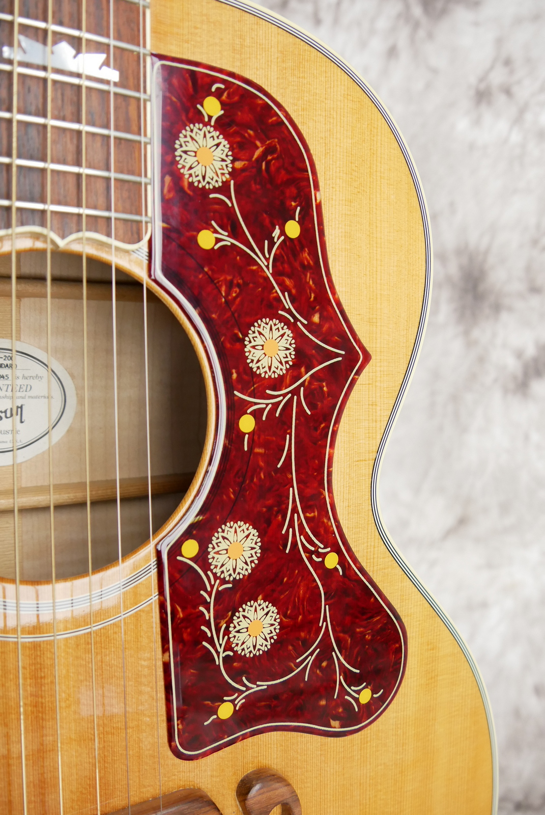 img/vintage/5369/Gibson_SJ_200_standard_natural_2011_incl_case-013.JPG