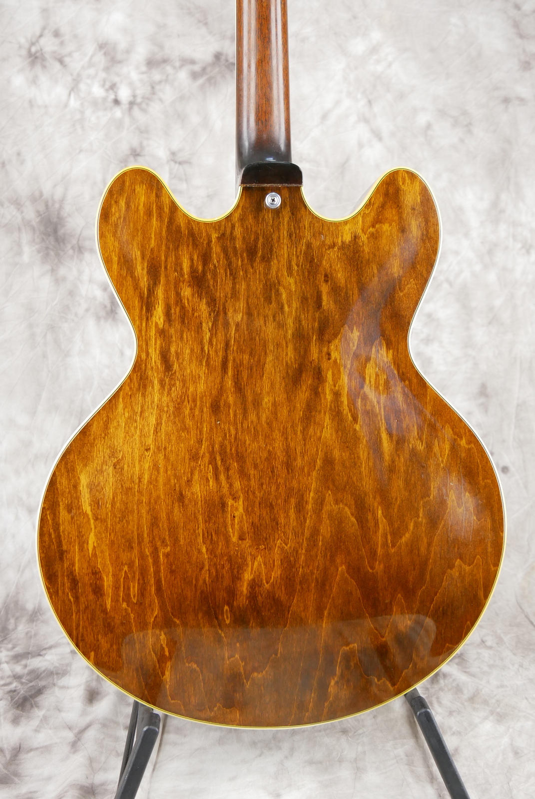 Gibson_ES_150_D_1970_walnut_2,98kg_USA-008.JPG