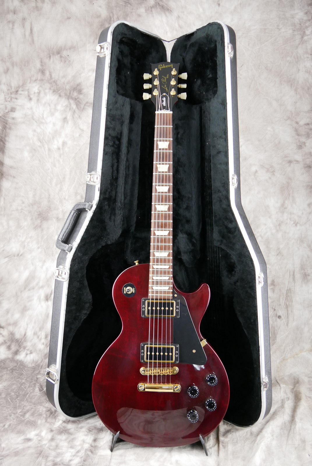 img/vintage/5374/Gibson_Les_Paul_Studio_P_94_wine_red_1996-014.JPG